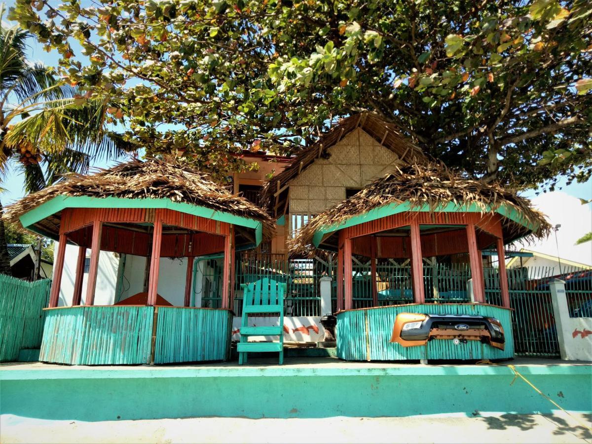 Smallfry'S Beach Resort Calatrava (Visayas) Exterior foto